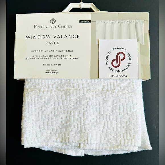 🎁 Pereira da Cunha Kayla Window Valance - 100% Cotton - 50” x 18” - Picture 2 of 3